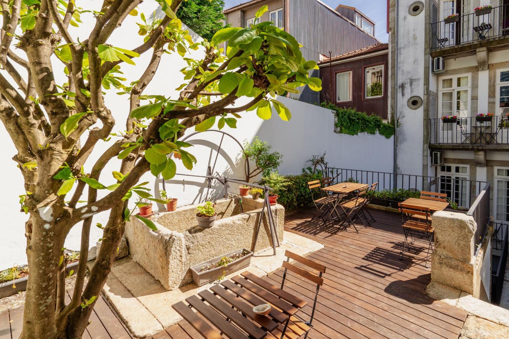Porto Lounge Hostel & Guesthouse By Host Wise Kültér fotó